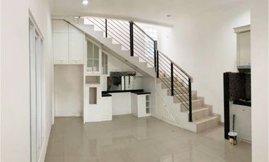 Rumah Bagus Siap Huni di Arcamanik Bandung