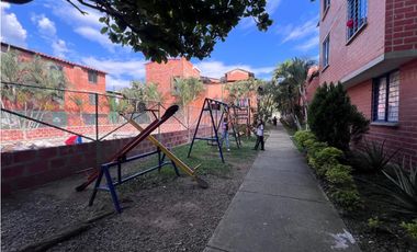 Se arrienda bonita casa en Villas de Altagracia en Jamundí