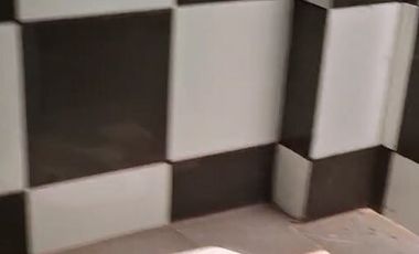 Rumah Modern di Gedangan Solo Baru, IMB 2,5 Lantai