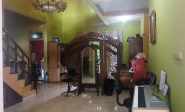 Rumah Hook 6KT di Tepi Jalan Raya Jaten Karanganyar