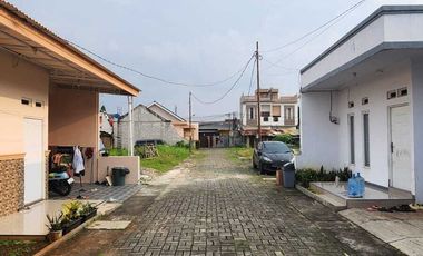RUMAH MINIMALIS 700JT AN 10 MNT KE LRT CIKUNIR