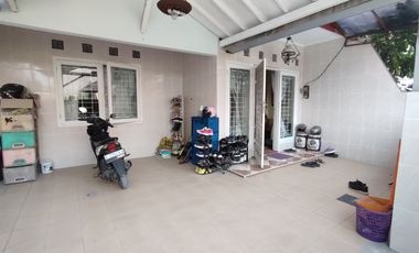 Dijual Rumah Bagus Siap Huni Di Boulevard Hijau Harapan Indah Bekasi