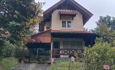 DIJUAL VILLA GRAND WHIZ TRAWAS - MOJOKERTO