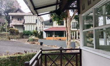 DIJUAL VILLA GRAND WHIZ TRAWAS - MOJOKERTO