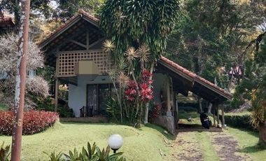 DIJUAL VILLA GRAND WHIZ TRAWAS - MOJOKERTO