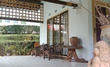 DIJUAL VILLA GRAND WHIZ TRAWAS - MOJOKERTO