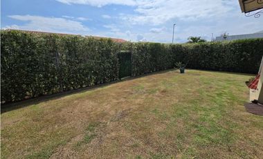 Venta de casa condominio. El castillo