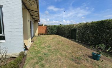 Venta de casa condominio. El castillo