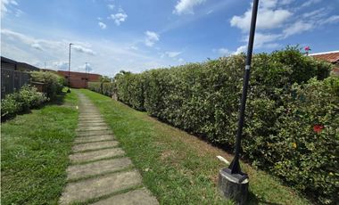 Venta de casa condominio. El castillo