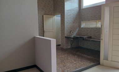 Waru Sidoarjo | Rumah Baru Renovasi 200 m² Rewwin Wedoro Juanda Berbek