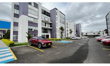 Apartamento en conjunto para la venta en la Av.Sur, Pereira!!