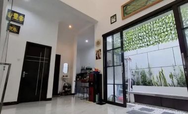 Rumah di jual solo sebrang alila samsat jajar fajar indah colomadu