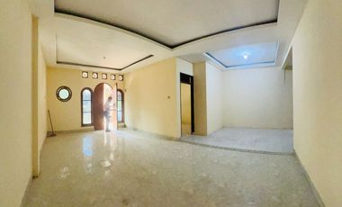 Dijual Cepat Rumah Siap Huni di Taman Yasmin, dkt Toll BORR dan Stasiu