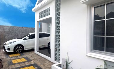 Rumah Solo di jual palur ngringo dekat klinik mojosongo  uns