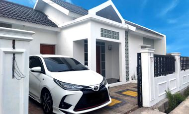 Rumah Solo di jual palur ngringo dekat klinik mojosongo  uns