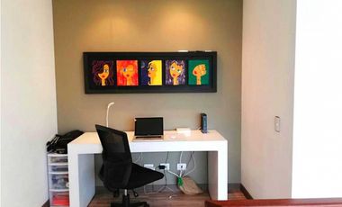 VENDO ILUMINADA CASA EN CONJUNTO CERRADO EN CAJICA (IC)