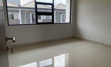 Rumah mewah baru berfasilitas di buahbatu bandung  dekat akses tol