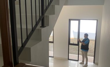 Rumah mewah baru berfasilitas di buahbatu bandung  dekat akses tol