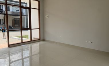 Rumah mewah baru berfasilitas di buahbatu bandung  dekat akses tol