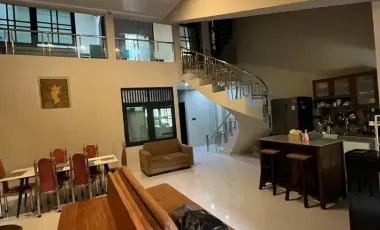 Dijual rumah 1.2 M mewah semifurnished LT 128 LB140 di galaxy depan taman