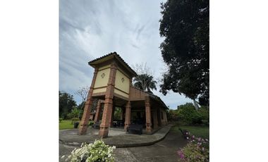 SE VENDE FINCA CERCA A LA VIRGINIA