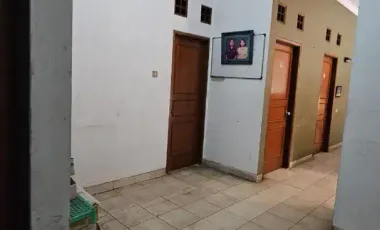 Dijual rumah hook hitung tanah bisa utk usaha LT 182 hrg 1.5 M di galaxy bbs banjir