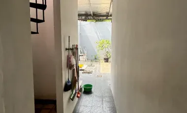 Dijual cepat rumah tempat usaha strategis ramai dkt Mall GGP LT 300LB419 bulevard galaxy