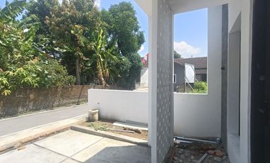 Rumah Baru Cantik SHM, Ready Unit Finishing Bonus Free Pjk Pembelian