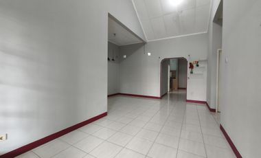 Rumah Cluster Siap Huni di Harapan Indah Bekasi