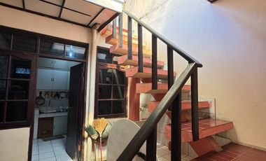 DIJUAL RUMAH DIDEKAT PUSAT KOTA JALAN SAWAH KURUNG BANDUNG