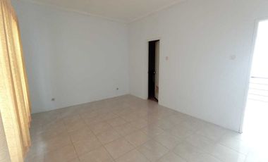 Rumah sewa Permata Regency 2 lantai siap huni