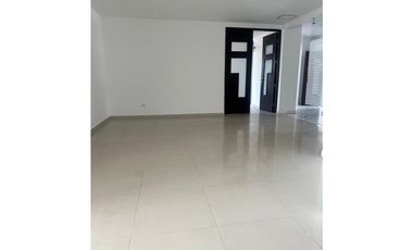 Vendo hermoso apartamento en Riomar