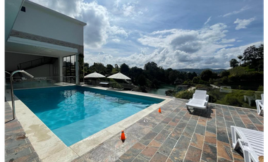 Hotel Boutique en Guatapé- Acceso privado a la represa