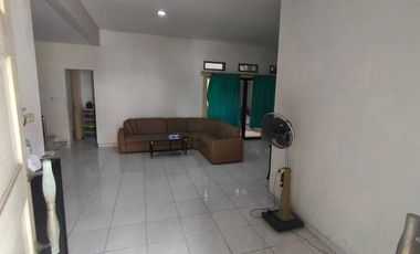 Disewakan rumah NGINDEN DKT MANYAR, SMOLOWARU,MANYAR,UNTAG,BARATA