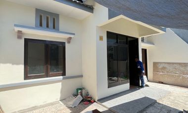 DIJUAL Rumah Siap Huni Harga Murah Pondok Tjandra Jl. Semangka Terawat