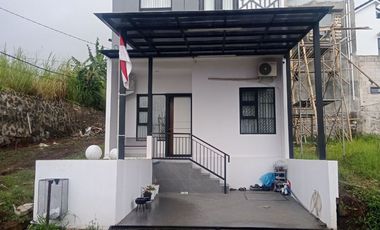 RUMAH NUANSA VILA DI BANDUNG BARAT