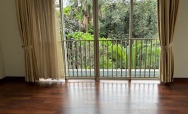 Disewakan rumah serenia hills lebak bulus