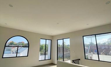 villa baru di Ungasan Jimbaran,kawasan villa,dkt pantai melasti