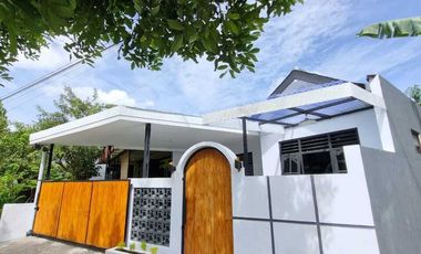 RUMAH KLASIK MODERN DI POTORONO BANGUNTAPAN BANTUL 3 KAMAR TIDUR