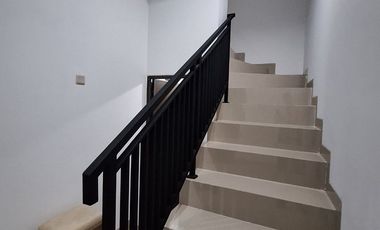 Rumah Dijual Cluster Karang Tengah Nego Strategis KPR