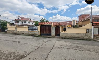 Terreno de venta en Ricaurte – código:21971
