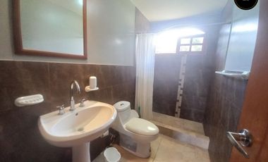 Quinta Hacienda de venta en yunguilla – código:21796