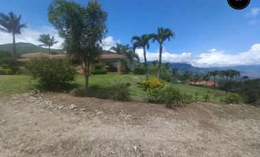 Quinta Hacienda de venta en yunguilla – código:21796