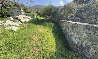 Terreno en Fraccionamiento Bosques de San Cayetano
