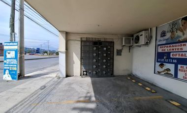 PLAZA COMERCIAL EN VENTA