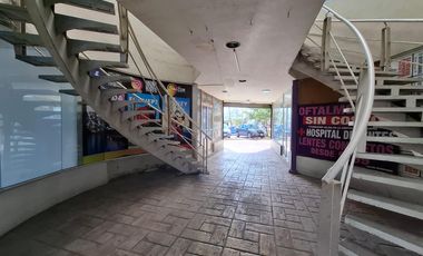 PLAZA COMERCIAL EN VENTA