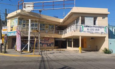 PLAZA COMERCIAL EN VENTA