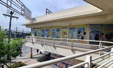 PLAZA COMERCIAL EN VENTA