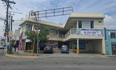 PLAZA COMERCIAL EN VENTA