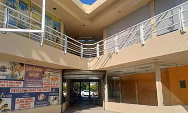 PLAZA COMERCIAL EN VENTA
